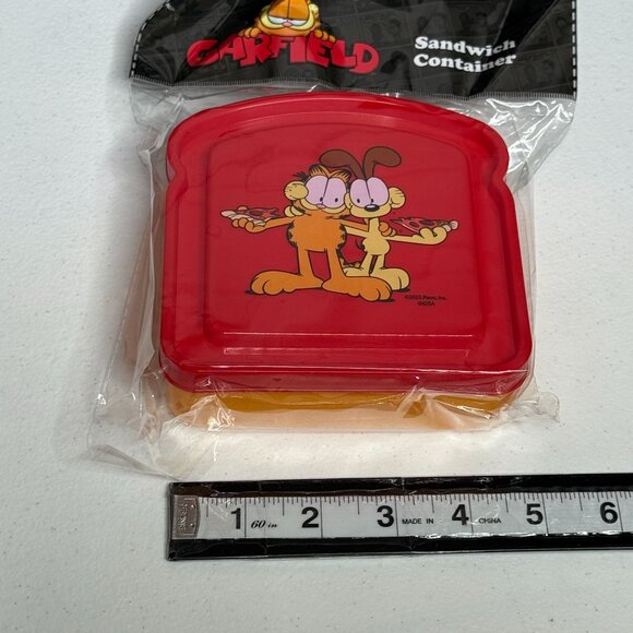 Garfield Sandwich Container Lunch Box Cartoon Food Storage New - Picture 4 of 6